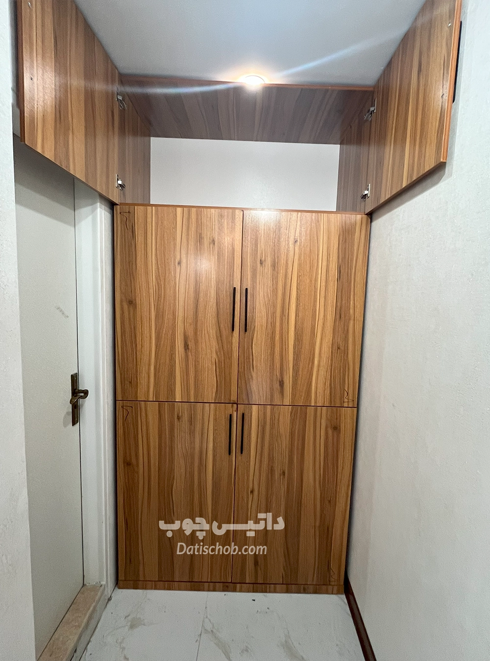 کمد لولایی کوچک طرح چوب مدل P68 (3) کمد لولایی کوچک طرح چوب مدل P68